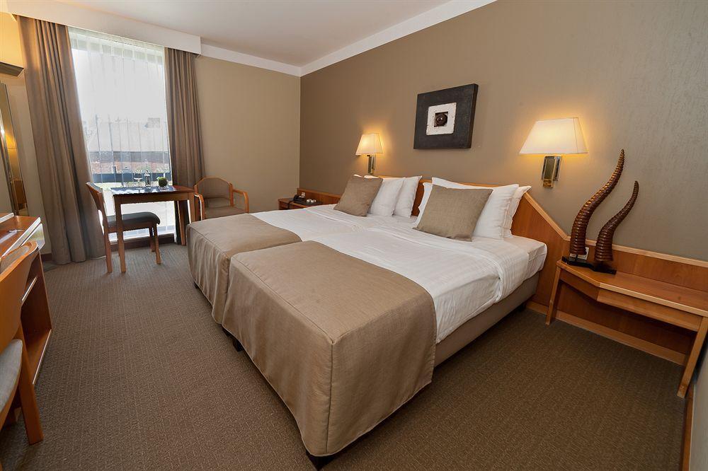 Begijnhof Hotel Льовен Екстериор снимка