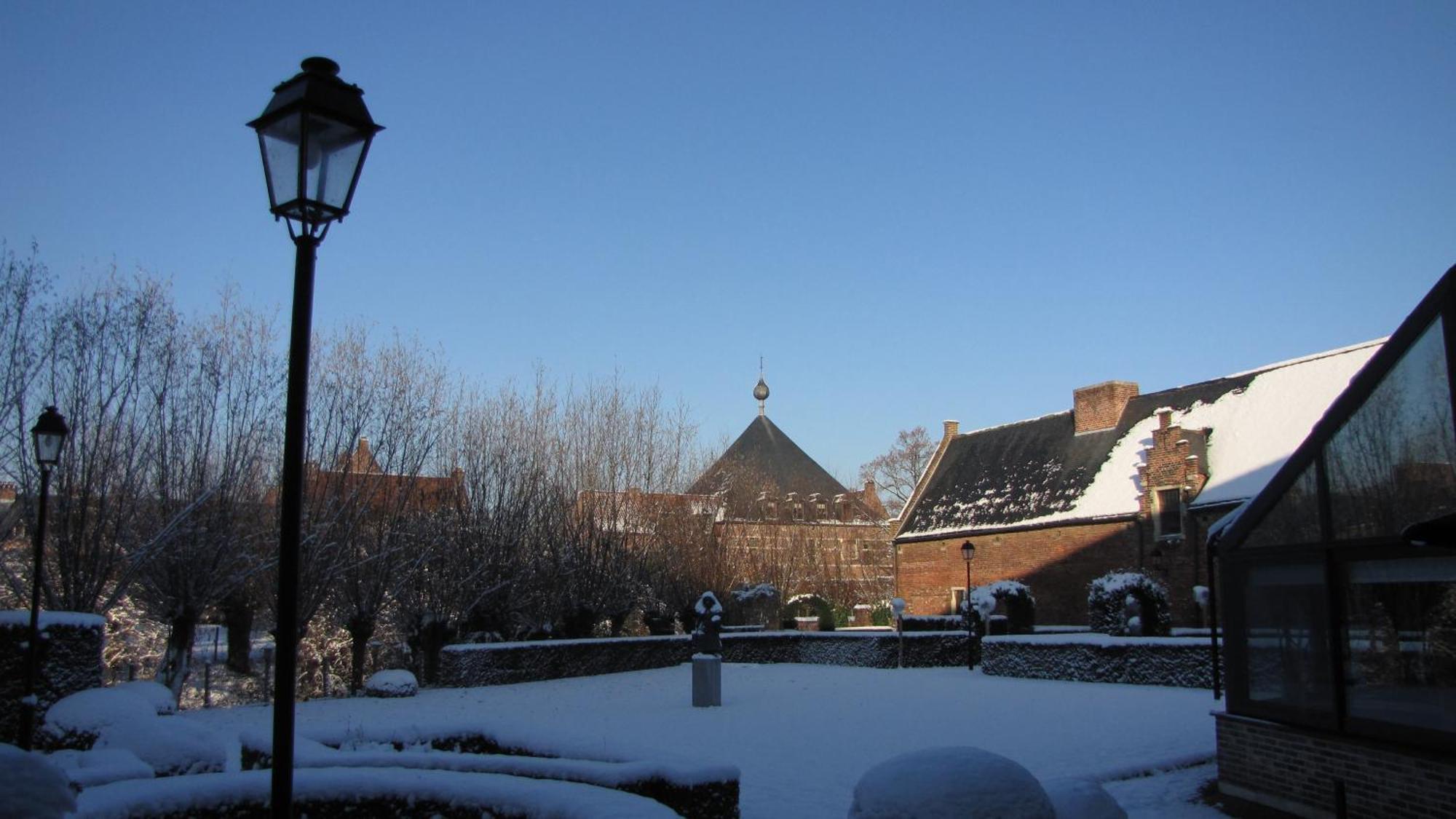 Begijnhof Hotel Льовен Екстериор снимка