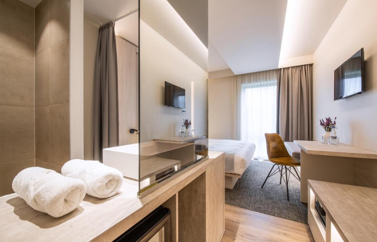 Begijnhof Hotel Льовен Стая снимка