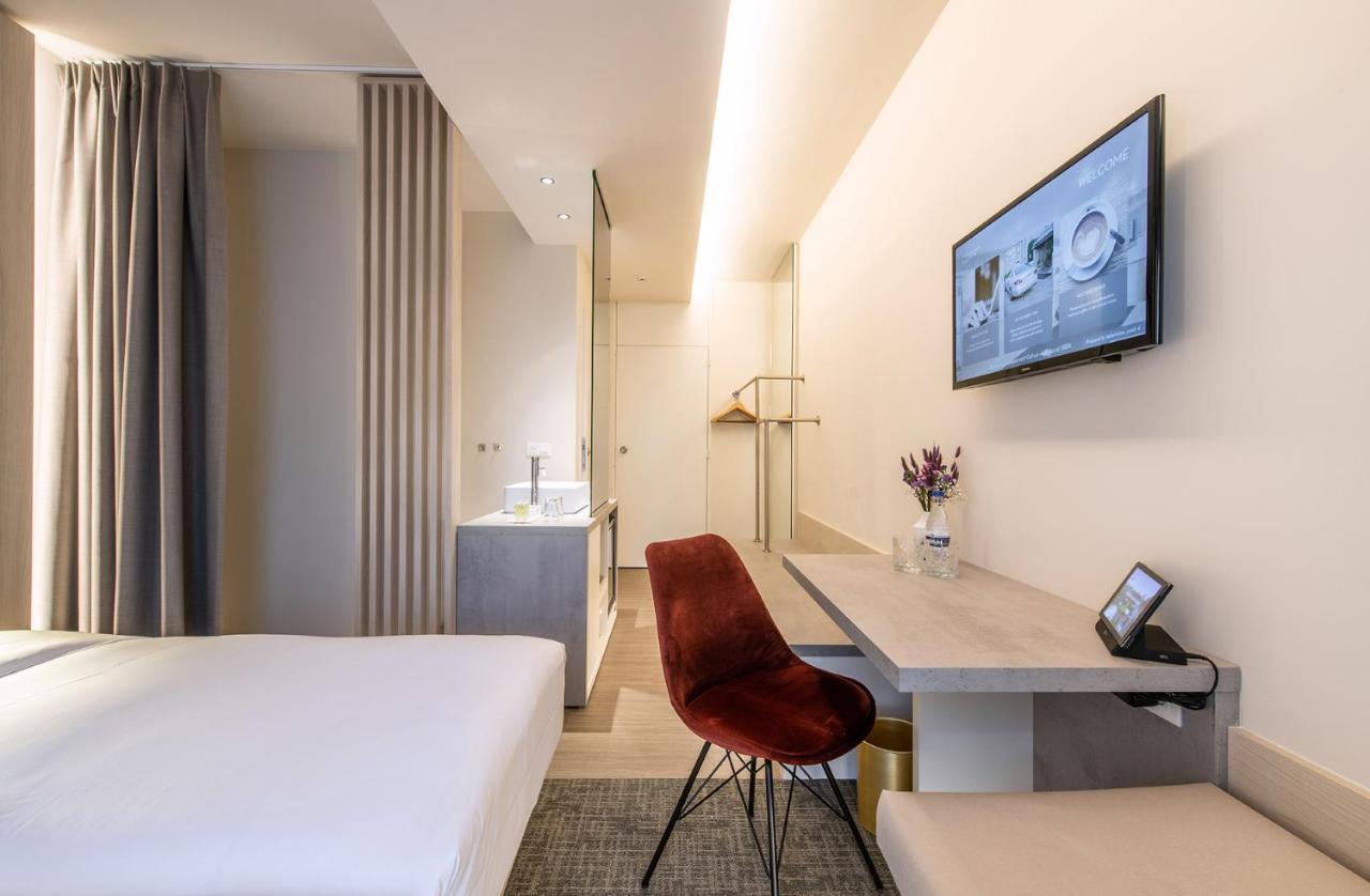 Begijnhof Hotel Льовен Стая снимка